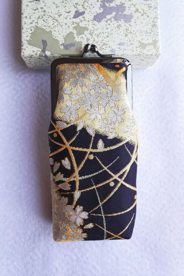Glasses-case-in-Black-Gold-Sakura Glasses-case-in-Black-Gold-Sakura