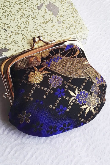 Kimono-wallet-big-blue-fan