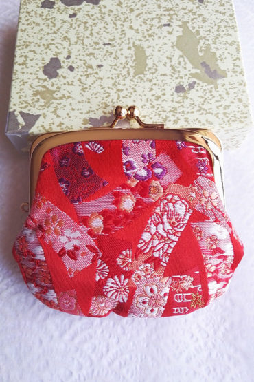 Kimono-wallet-big-red-flower