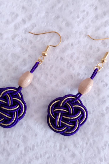 Mizuhiki Purple Earrings Gold hooks