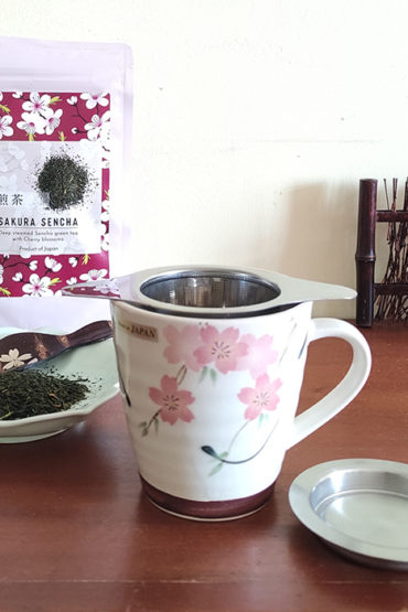 Sakura-Sencha-with-Sakura-mug-and-infuser-basket-3