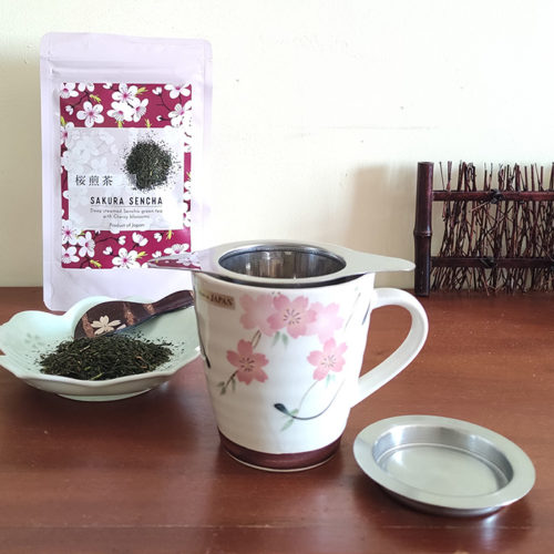 Sakura-Sencha-with-Sakura-mug-and-infuser-basket-3