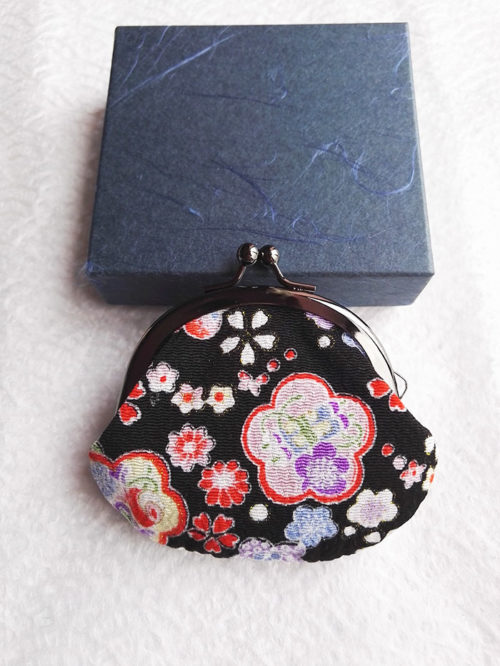 Yuzen-Wallet-(small)-Black-flower