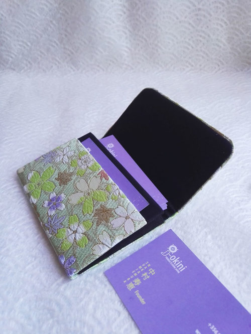 Card-case-Green-Flower-open