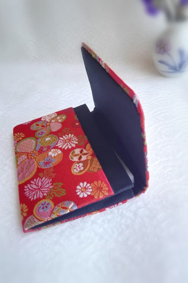 Card-case-traditional-red-open