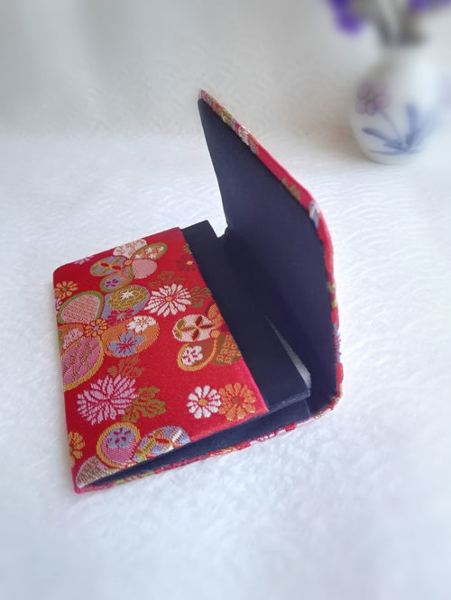 Card-case-traditional-red-open