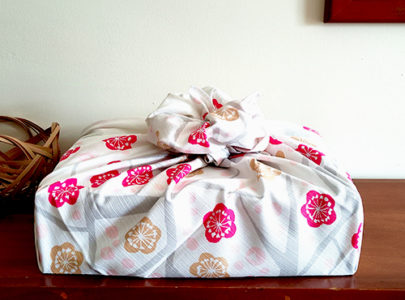 What is Furoshiki and how can you use it?