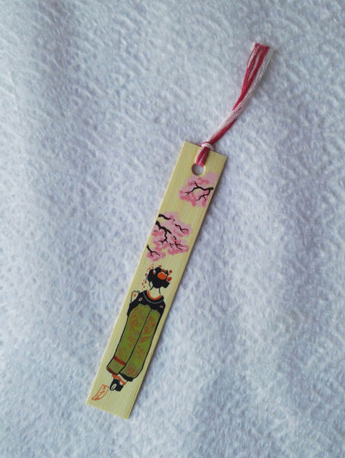 Bamboo-bookmark-Maiko-Sakura1