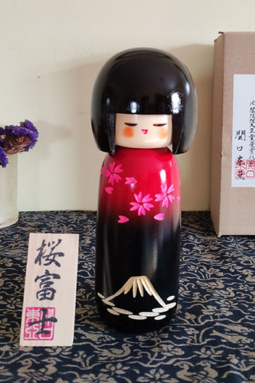 Kokeshi-doll-Sakura-Fuji-4