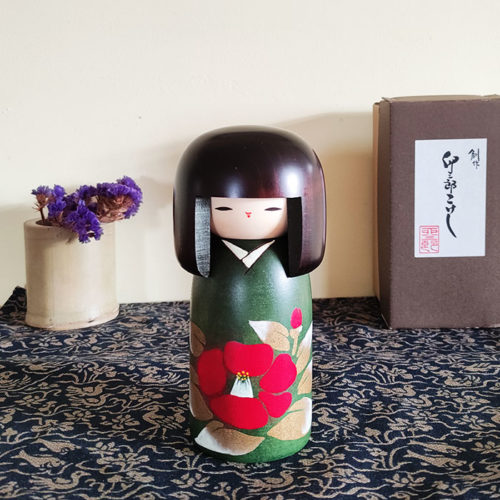 Kokeshi-doll-Tsubaki-no-sato-1