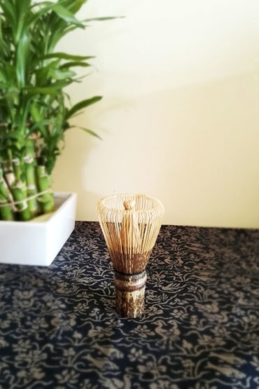 Matcha-Bamboo-Whisk-brown-1