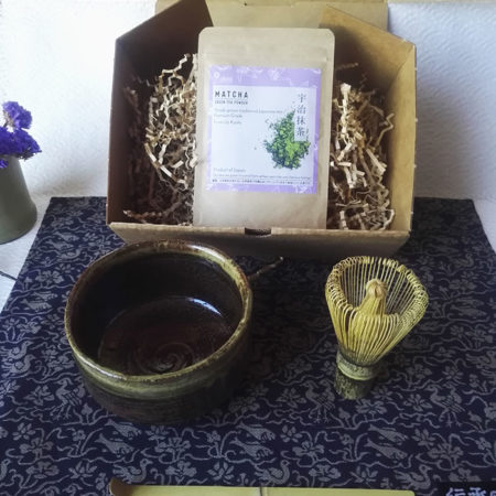Matcha-lover–gift-box-brown