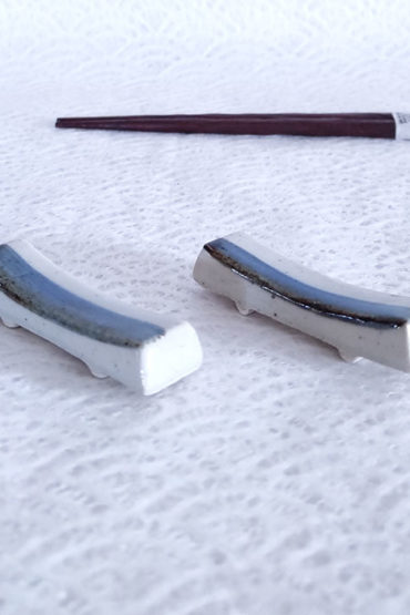 2P-Japanese-Chopsticks-rest-Kaiyu-a1