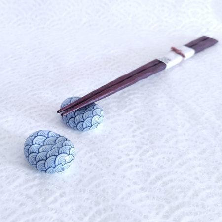 2P-Japanese-Chopsticks-rest-Ocean-Wave-1