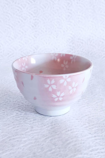 Japanese-Yunomi-tea-cup-Sakura-Pink