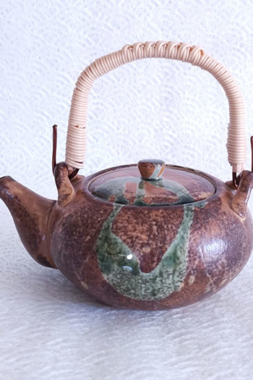 Oribe-Nagashi-Dobin-Teapot