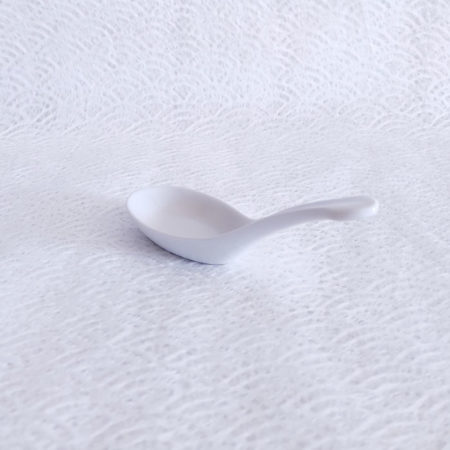 Porcelain-Ramen-spoon