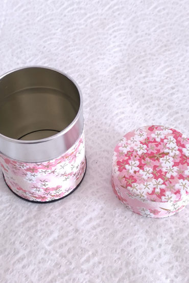 Japanese-tea-tin-(small)-momoiro-2