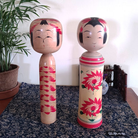 2-Vintage-Traditional-Kokeshi-dolls