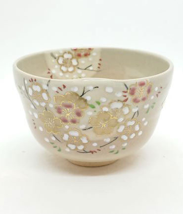 Handmade-Matcha-bowl-Sakura-Kukuri