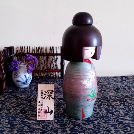 Japanese-kokeshi-doll-Miyama-1
