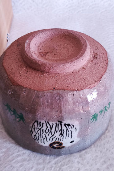 Vintage-Handmade-Matcha-bowl-Hitsuji