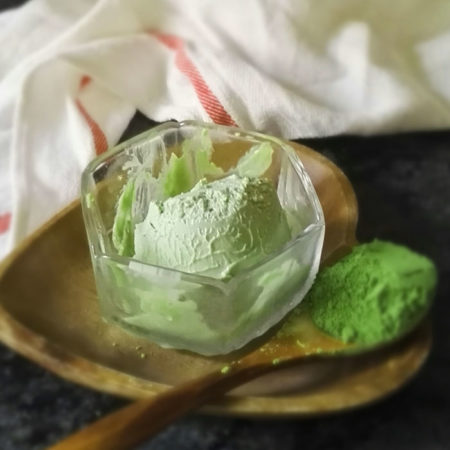 Vegan-Matcha-Ice-cream