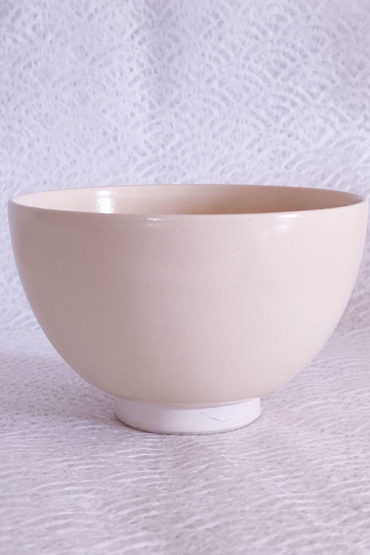 Vintage-Handmade-Matcha-bowl-Mangetsu
