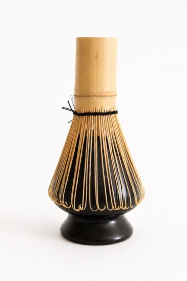 Matcha Whisk ceramic stand Mat Black | j-okini Malta