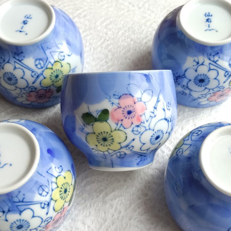 Vintage-Arita-ware-Yunomi-tea-cup-Ume-1