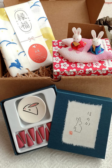 Bunny-Gift-Box-with-Japanese-incense-2
