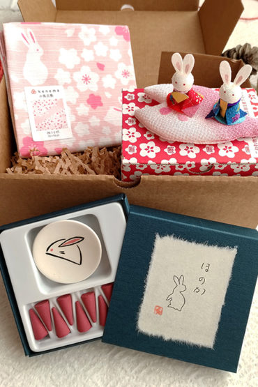 Bunny-Gift-Box-with-Japanese-incense
