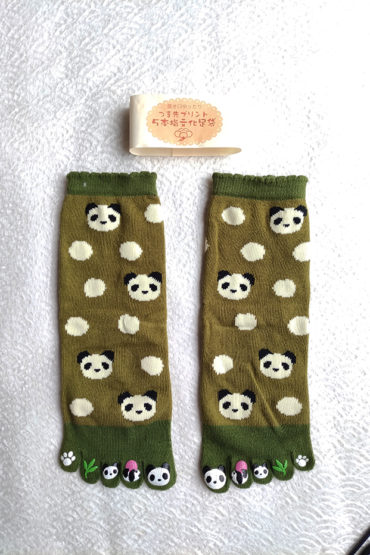 Japanese-socks-with-5-toes-Panda-Green
