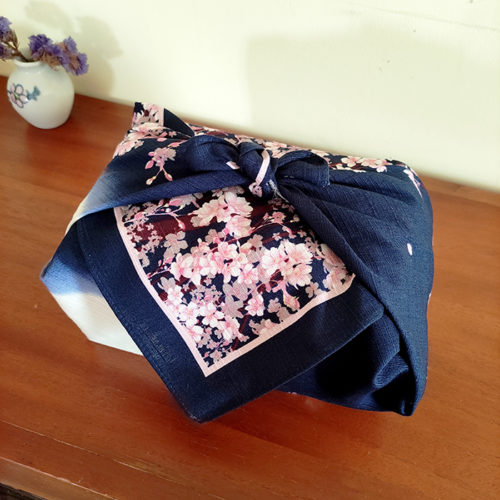 Matcha-&-Sakura-Bowl-Gift-Box-with-furoshiki-wrapping