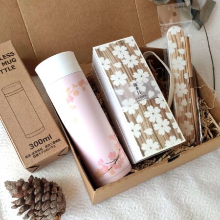 Sakura-Bento-Set-with-Stainless-bottle-Gift-Box