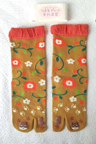 Tabi-socks-toes-print-Shibainu