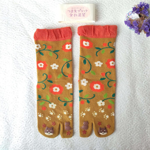 Tabi-socks-toes-print-Shibainu