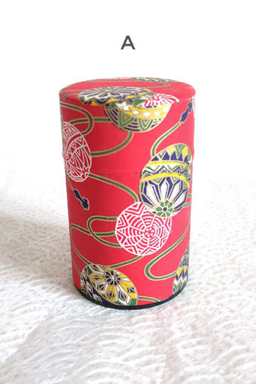 Japanese-Tea-tin-(medium)-Red-Dento-Kemari-A1