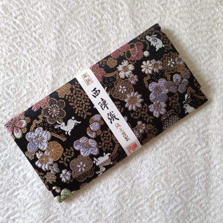 Kimono-Wallet-(long)-Black-Flowers with Bunnies