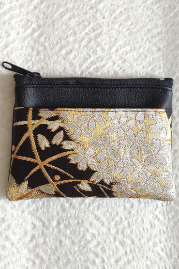 Kimono-wallet-(small)-with-Zip-Black-Gold