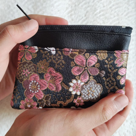 Kimono-wallet-(small)-with-Zip-Black-Sakura