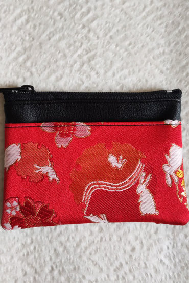 Kimono-wallet-(small)-with-Zip-Red-Bunnies-1