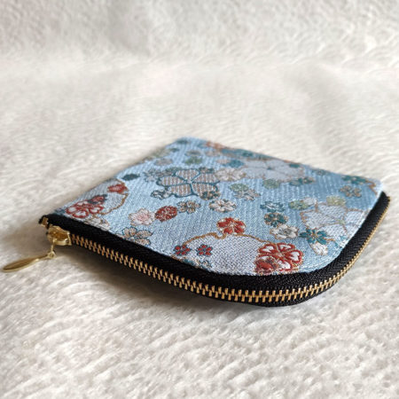 Kimono-wallet-with-L-shape-Zip-Blue-Sakura