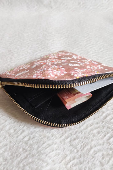 Kimono-wallet-with-L-shape-Zip-Pink-bunnies-3