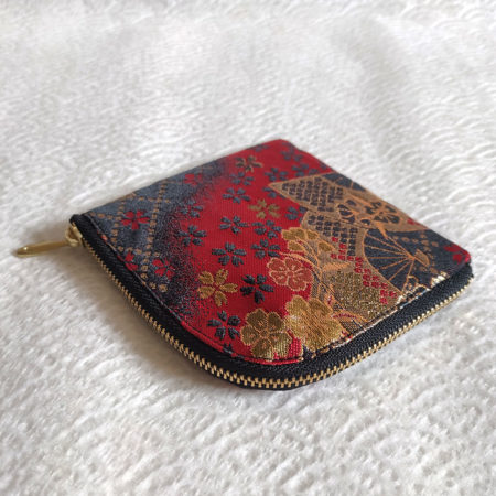 Kimono-wallet-with-L-shape-Zip-Red-Gold-Sakura