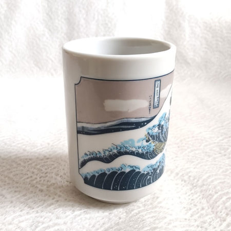 Sushi-Yunomi-cup-Great-wave-1a