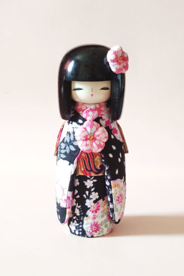 Japanese Kokeshi doll Kyo Bijin | Black