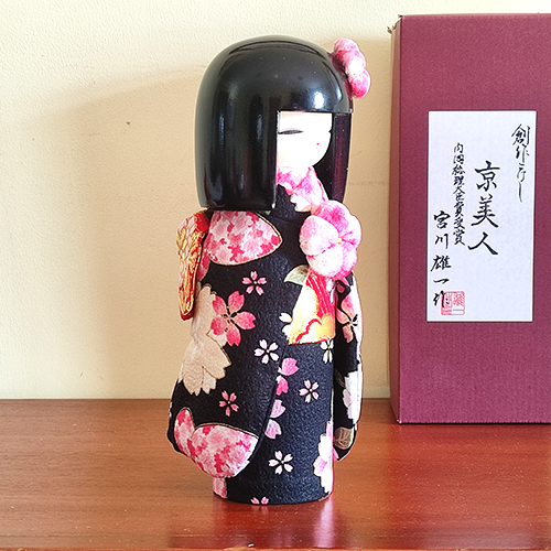 Japanese Kokeshi doll Kyo Bijin j-okini Malta