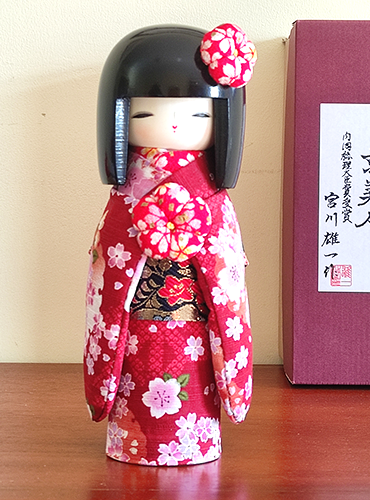 Japanese Kokeshi doll Kyo Bijin | Red