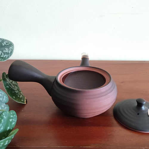 Handmade-Tokoname-Kyusu-Teapot-by-Shoko-2